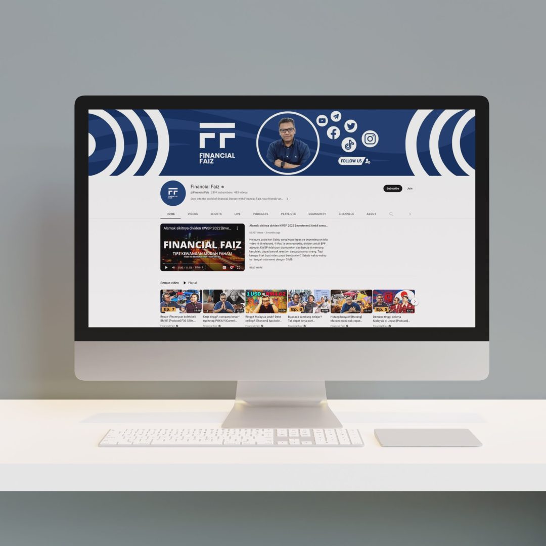 Desktop mockup front view