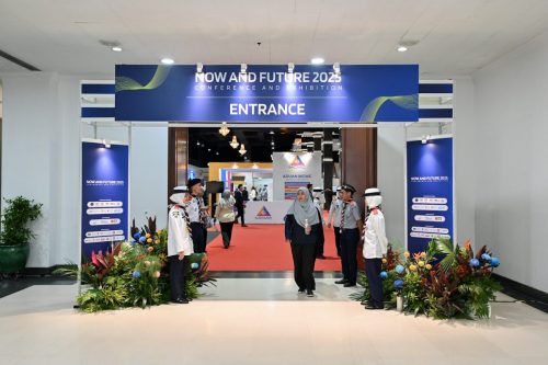 Entrance Into The Hall Arch